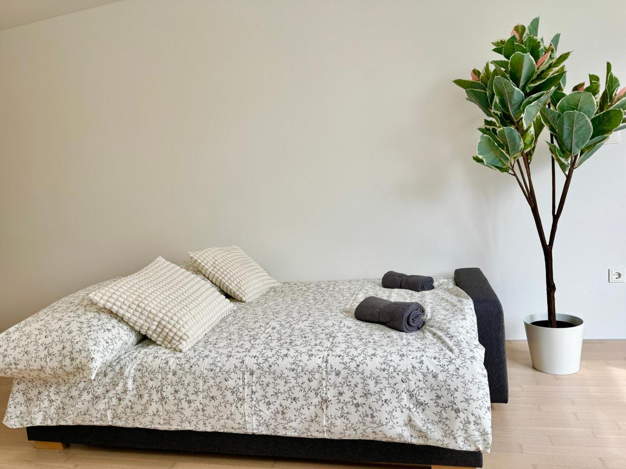 Stylish Schonbrunn Apartments With Free Parking Wien Ngoại thất bức ảnh