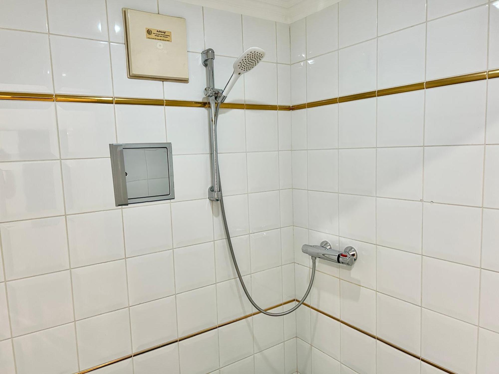 Stylish Schonbrunn Apartments With Free Parking Wien Ngoại thất bức ảnh
