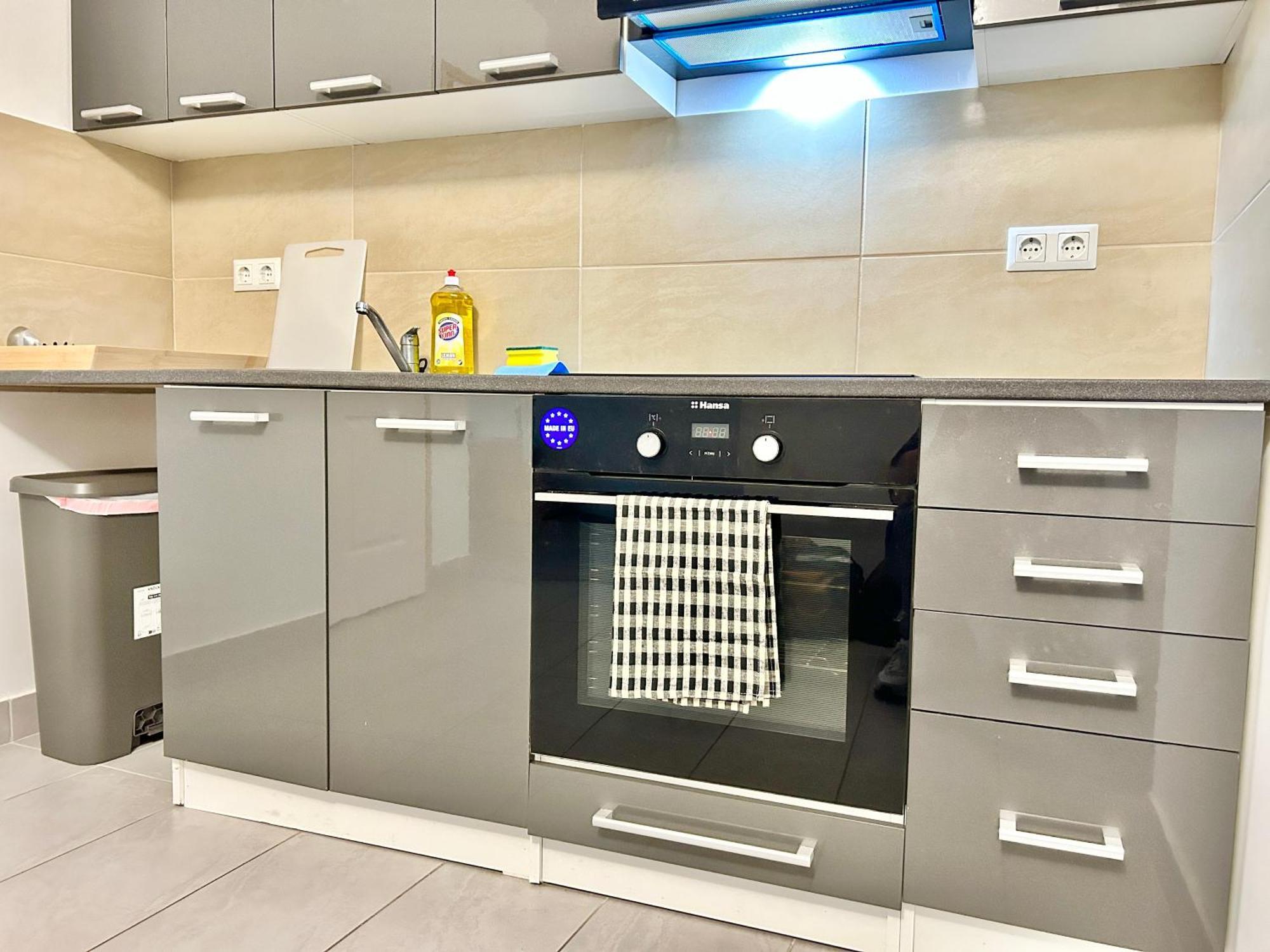 Stylish Schonbrunn Apartments With Free Parking Wien Ngoại thất bức ảnh